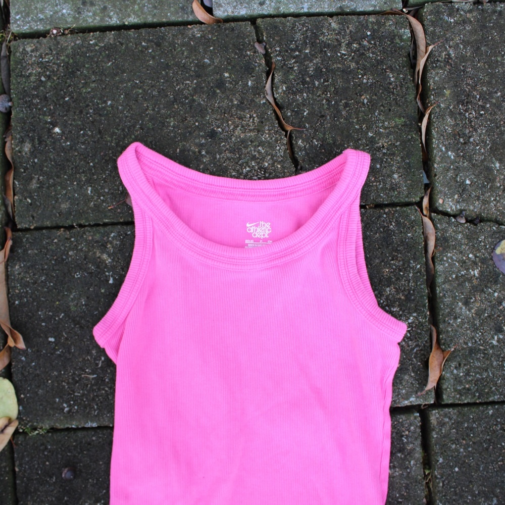 Nike Tank - Picture 2 of 6